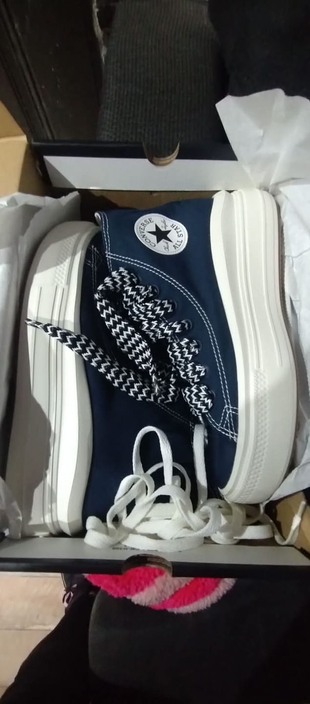 Customer photo review of Zapatillas Converse Chuck Taylor Move Hi Platform Azul Blanco