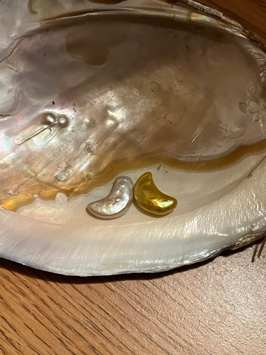 Customer photo review of Pearl Bomb - Moon Shape Pearl