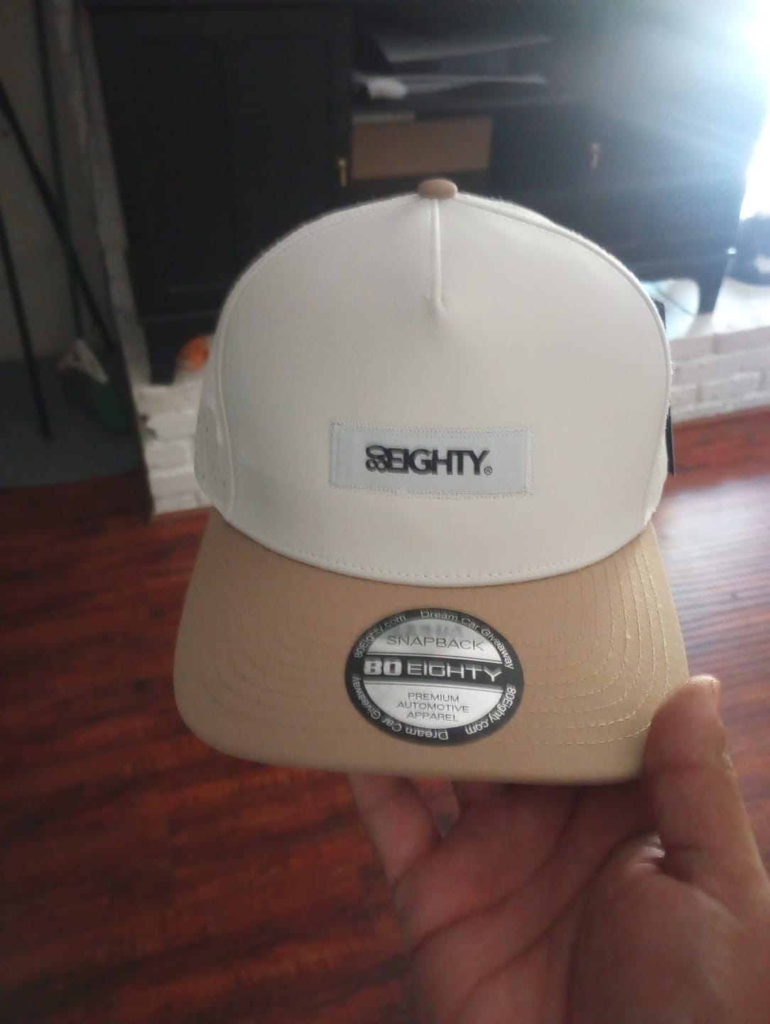 Customer photo review of 80Eighty® Opaline Hat