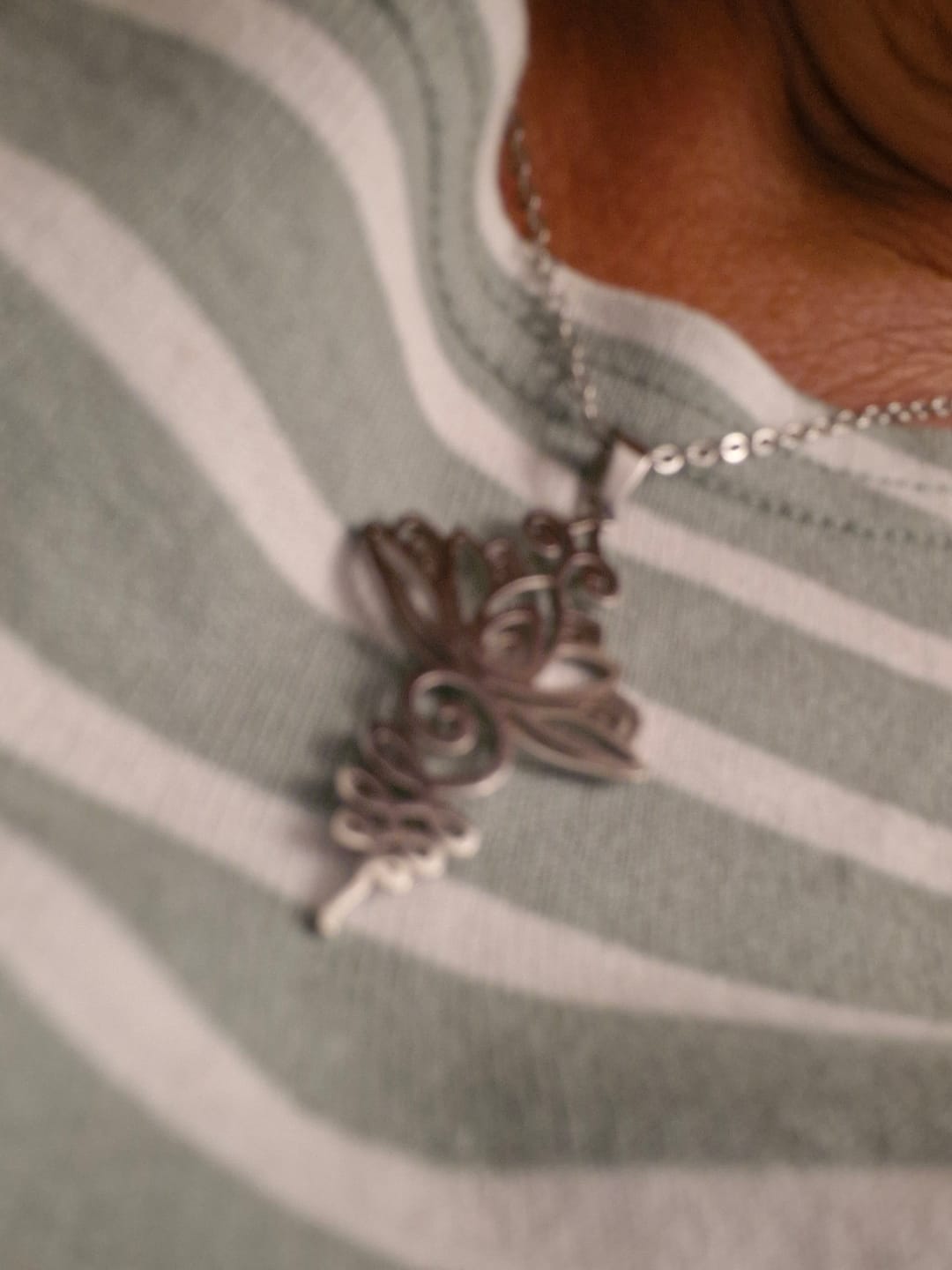 Customer photo review of Buddha Stones Lotus Luck Wealth Necklace Pendant