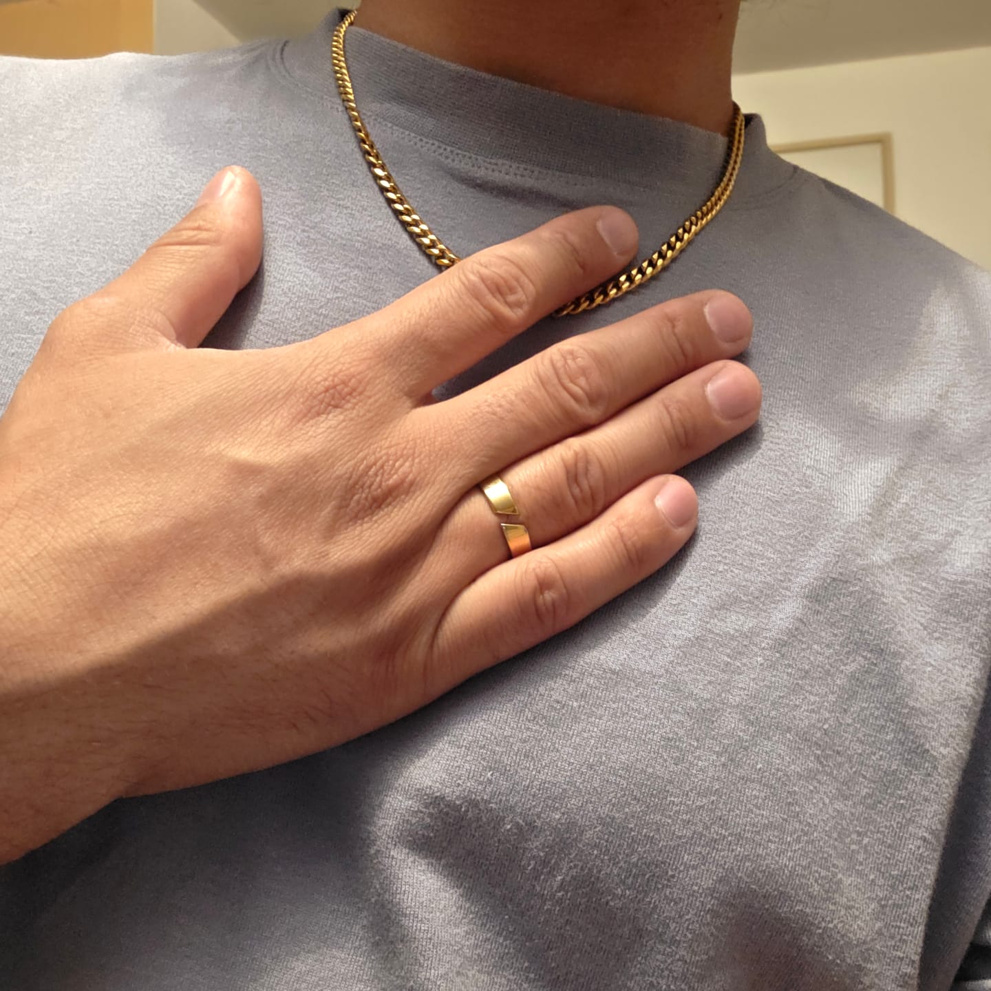 Customer photo review of Essential Ring (Gold)