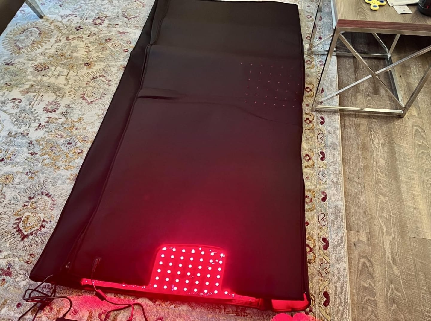 Customer photo review of Nicebeam Full Body Red Light Therapy Bag