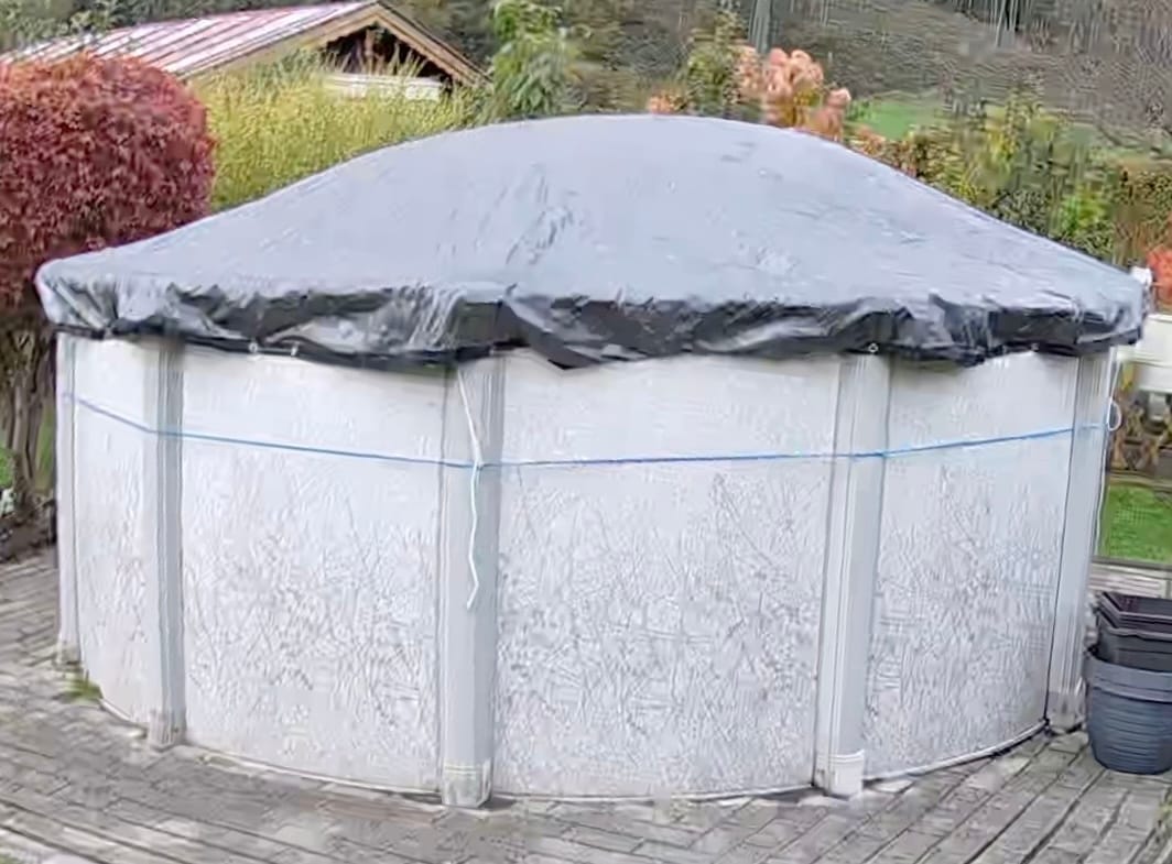 Customer photo review of Planenfux® Poolkissen XXL