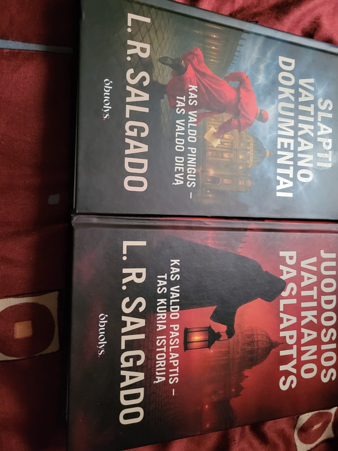 Customer photo review of Juodosios Vatikano paslaptys: bylos, kurios gali pražudyti pačią Bažnyčią