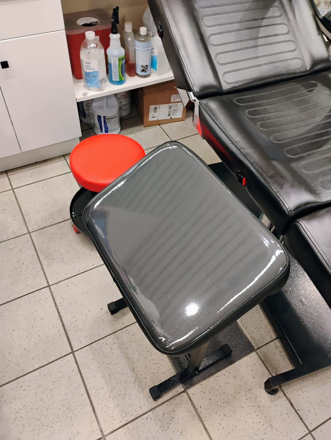 Customer photo review of Original Tattoo Armrest XL - pillow size 50x37cm - PATENTED