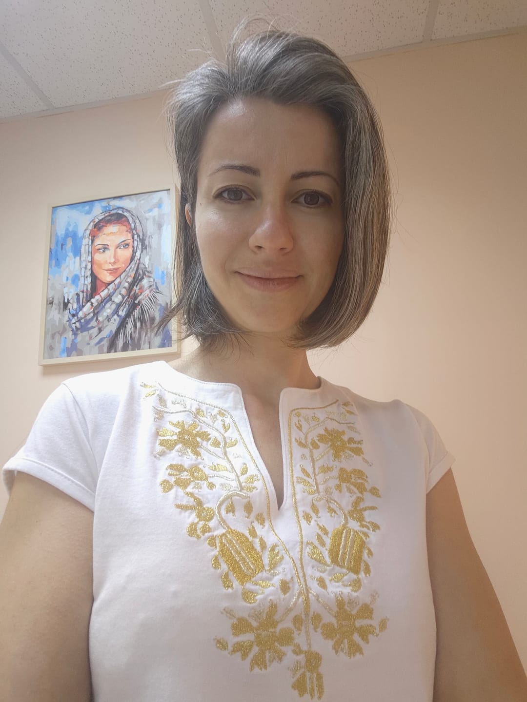 Customer photo review of Тениска с V-деколте "Дърво на живота"