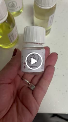 Customer video review of Fragancia ROPA LIMPIA