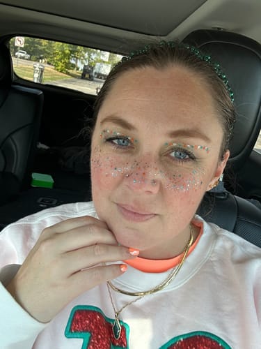 Customer photo review of Show Stopping Eye Wings