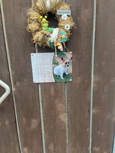 Customer photo review of Hunde-Türschild mit Foto & Wunschtext (UV- UND WETTERFEST) - Angebot beim Kauf eines 2. Schildes