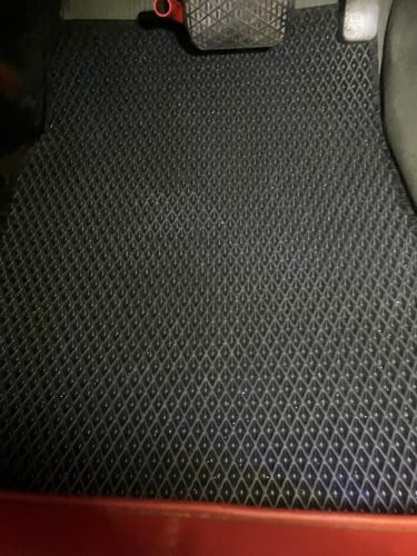 Customer photo review of Auto Fußmatten nach Maß - Vorne