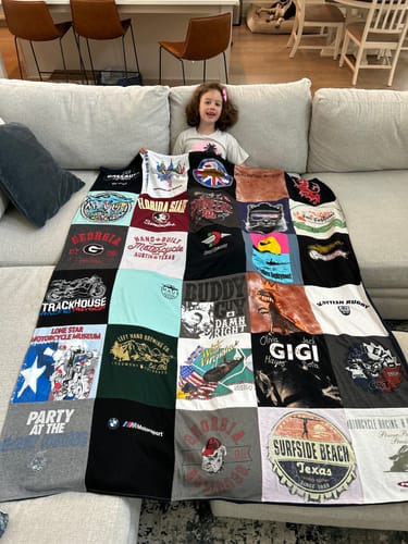 Customer photo review of Premium T Shirt Quilt