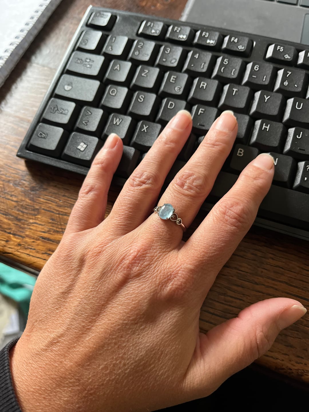 Customer photo review of Bague Ajustable "Cristal de Mer" en Aigue-Marine