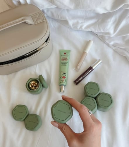 Customer photo review of Trove - Magnetic Travel Containers