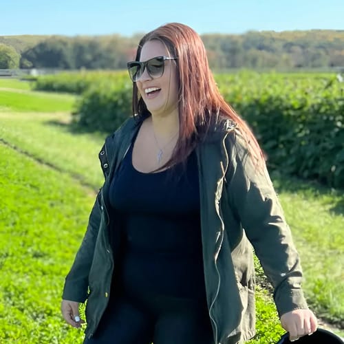 Customer photo review of Silix Shaping Cami Flattens Belly & Smooths Curves