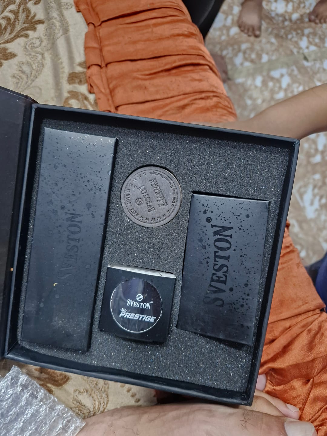 Customer photo review of Prestige Chain Smartwatch + Silicon Strap