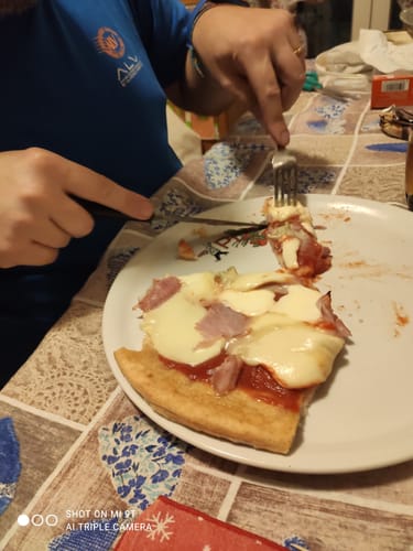 Customer photo review of Pizza Senza Glutine