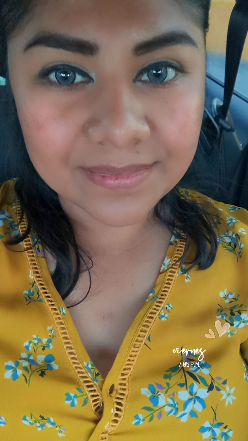 Customer photo review of Norko Gray Prescription Colored Contact Lenses