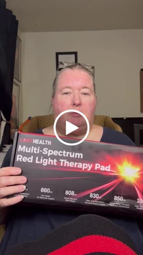 Customer video review of Lumyhealth Multi-Spectrum Red Light Therapy Pad