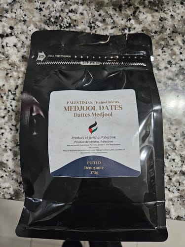 Customer photo review of Palestinian Medjool Dates 🇵🇸