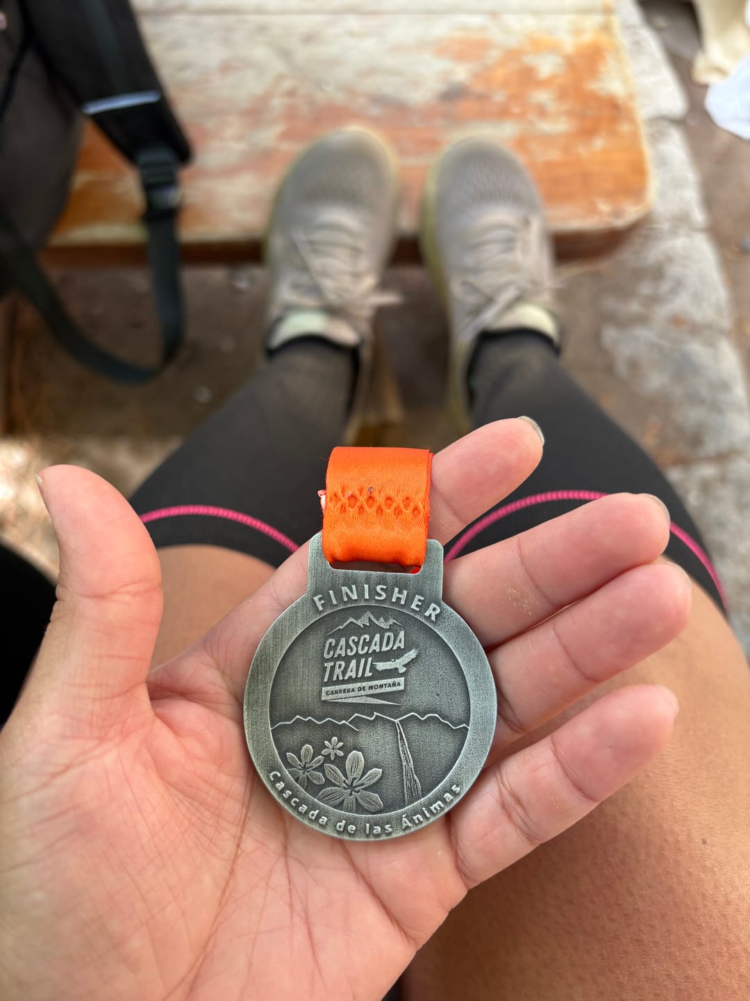 Customer photo review of Calcetin Runner de Compresion EVOLUTION Black + Experiencia runner + regalos