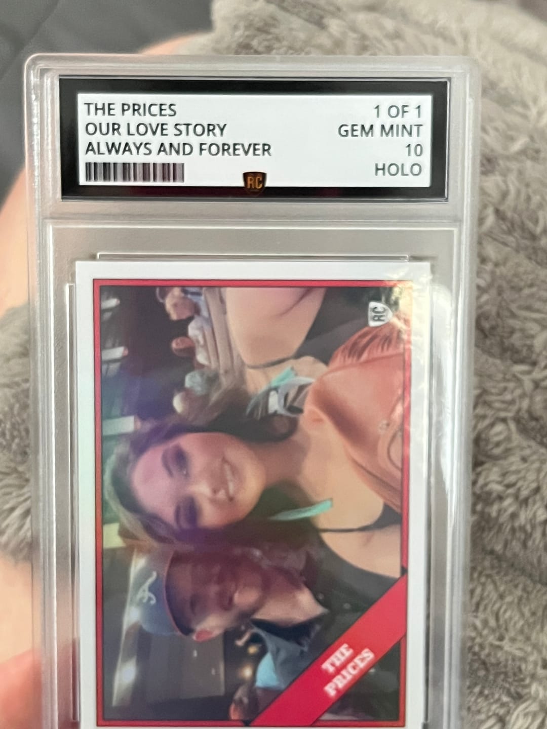 Customer photo review of Holographic