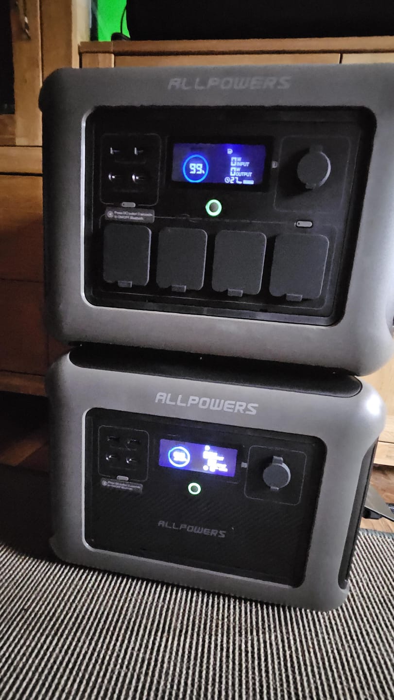 Customer photo review of ALLPOWERS B1000 Erweiterungsbatterie für R1500 und R2500 | 1152Wh