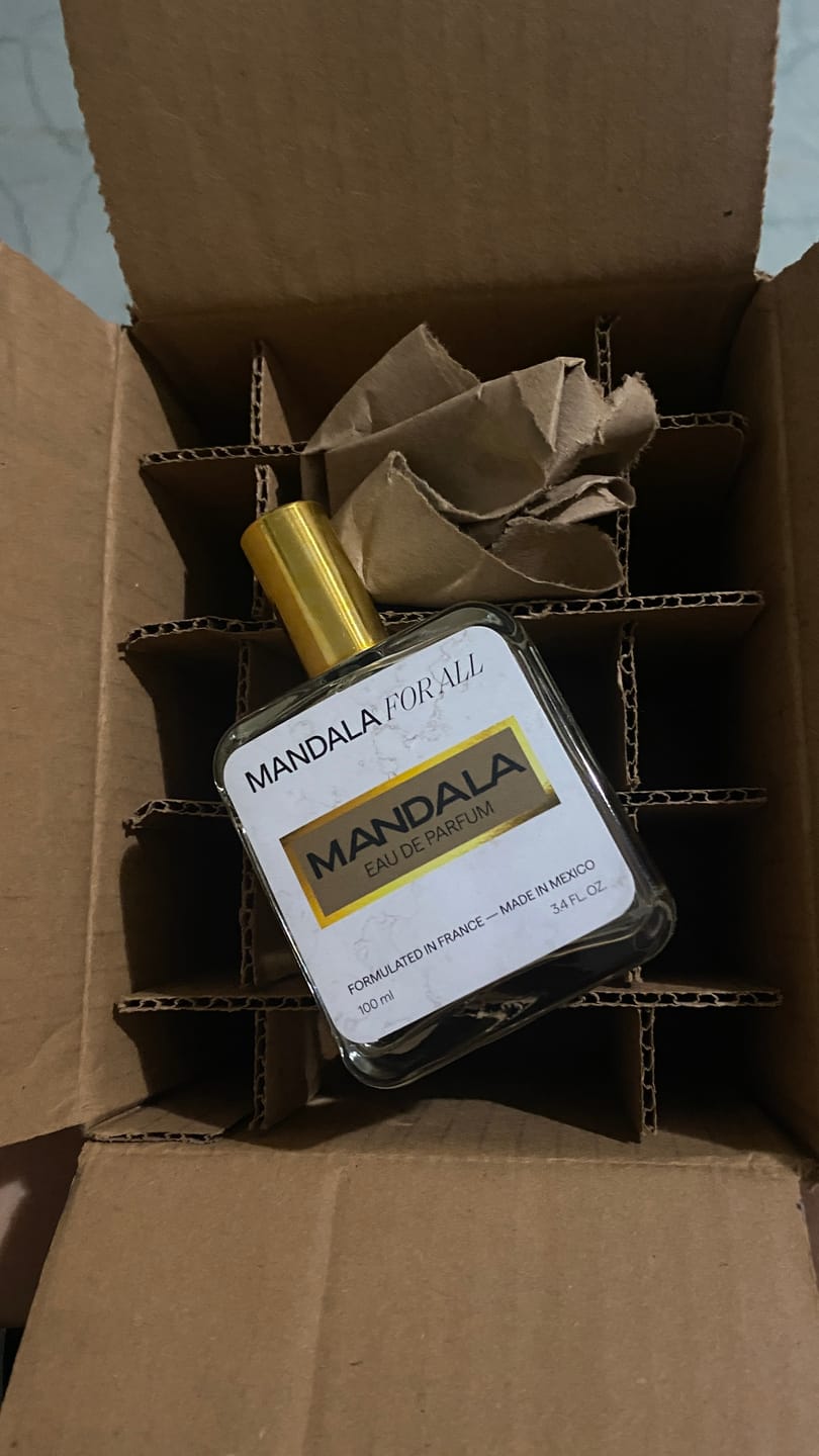 Customer photo review of Cherry Whisper - Inspirado en LOST CHERRY de TOM FORD 100ml-