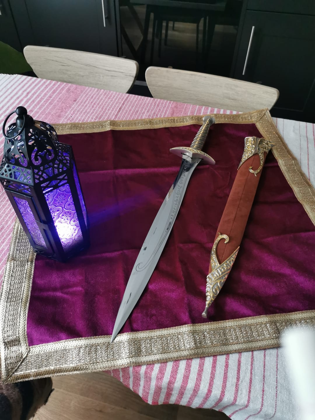 Customer photo review of Lord of the Rings Sword Sting Metal Sword Deluxe with Sheath