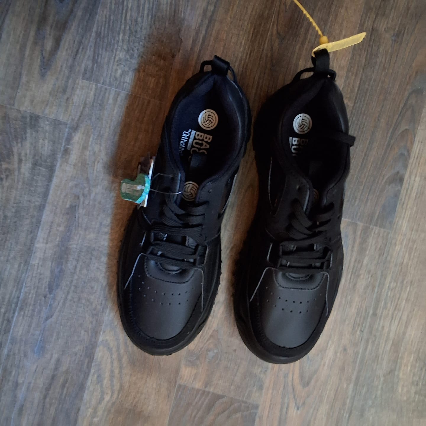 Customer photo review of Bacca Bucci EVOLVE - The Ultimate Low-Top Sneakers for Men