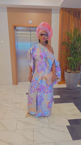 Customer photo review of Abeni Boubou | Purple