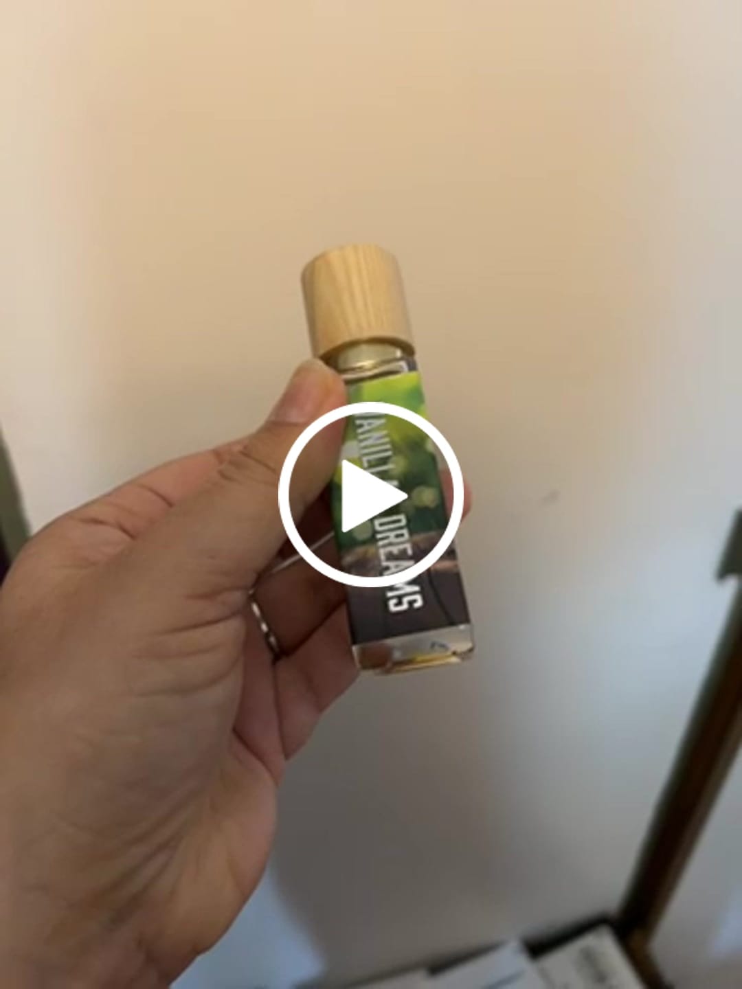 Customer video review of Vanillac Dreams