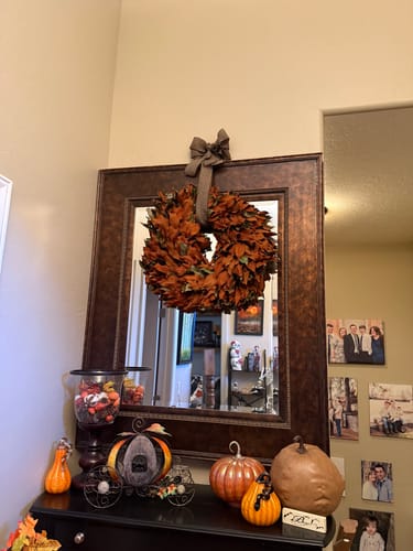 Customer photo review of Weston Farms Fresh Magnolia 28″ Wreath — Exclusive Preorder