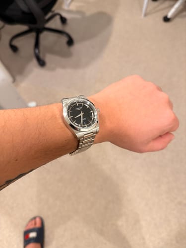 Customer photo review of Longines Conquest Men's 38mm Automatic Watch L3.720.4.52.6