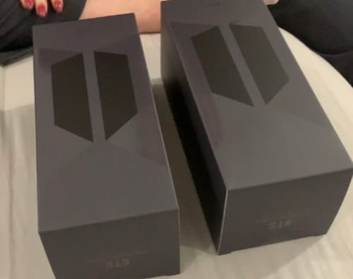 Customer photo review of BTS - OFFICIAL LIGHT STICK MAP OF THE SOUL Special Edition