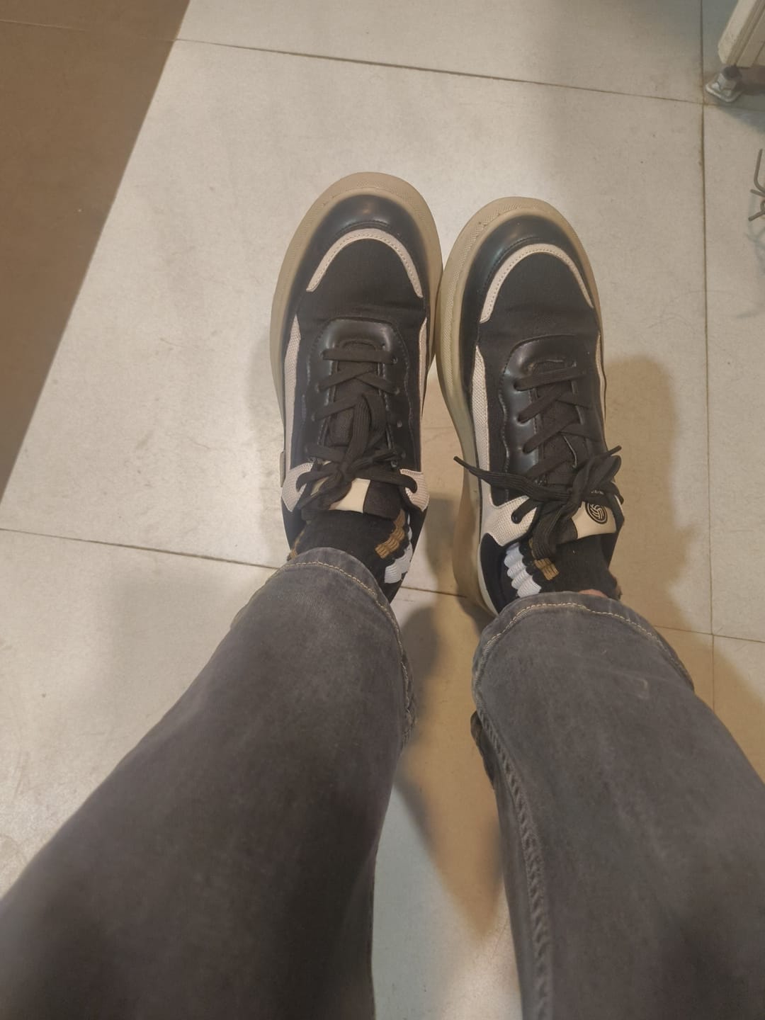 Customer photo review of Bacca Bucci VIBE-STEP Men's Low-Top Sneakers