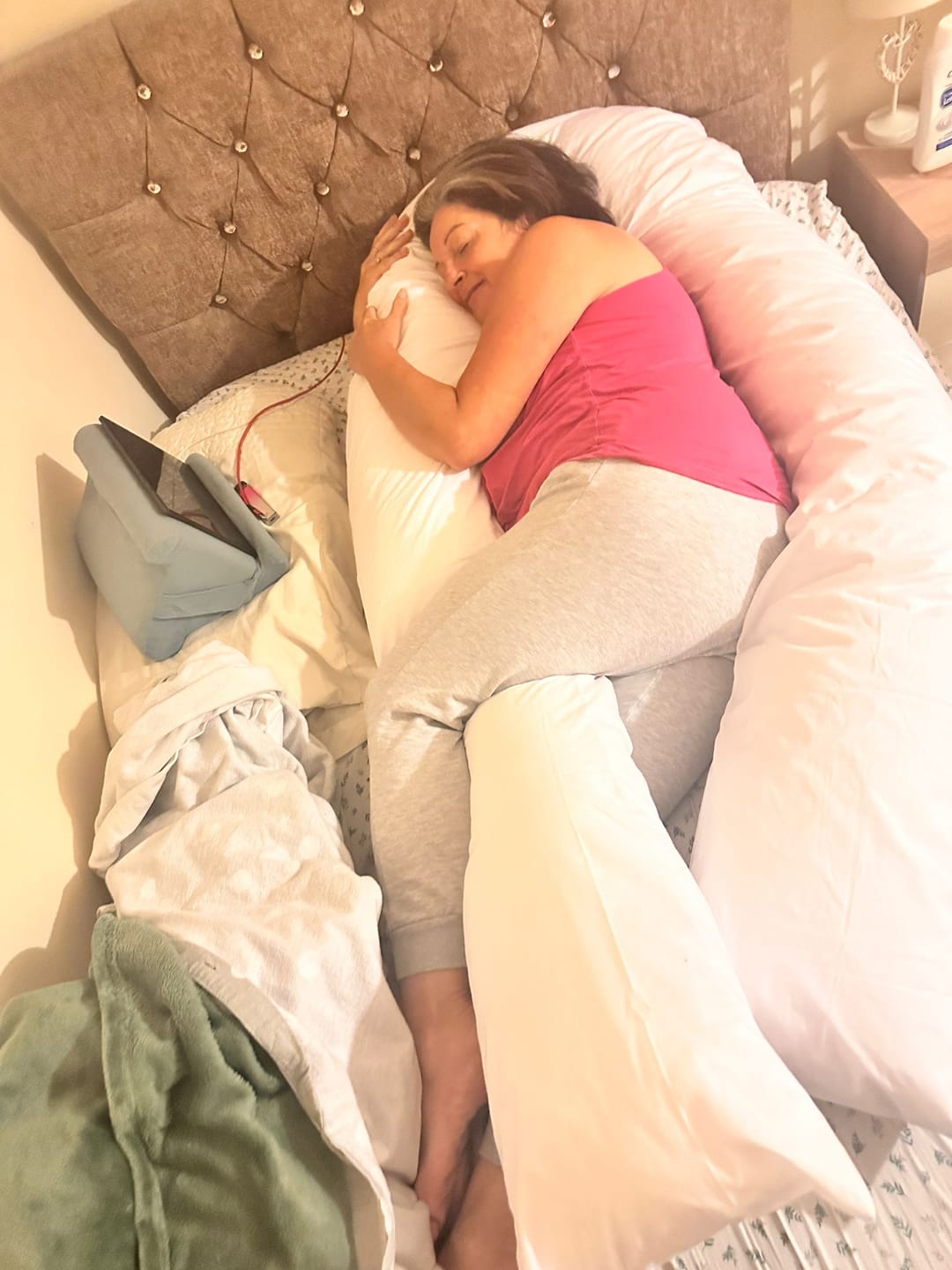 Customer photo review of Full Body Pregnancy Pillow – Extra-Long 12ft U-Shaped Maternity Support
