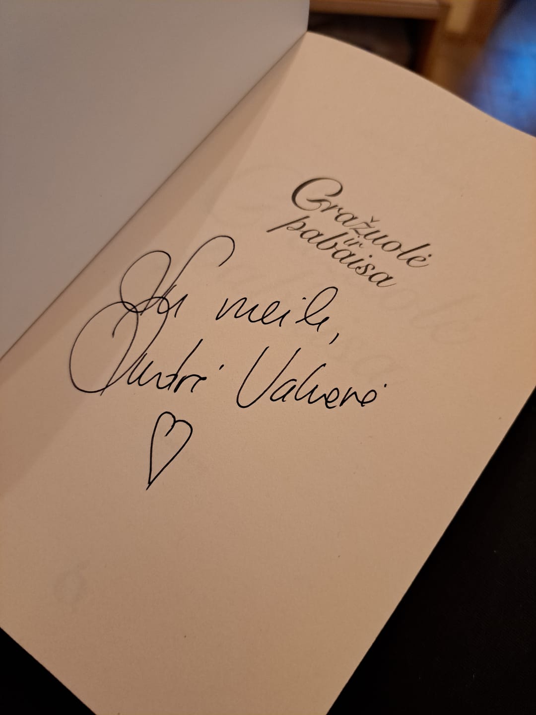 Customer photo review of Gražuolė ir pabaisa: tarp kaltės ir nevaldomos traukos