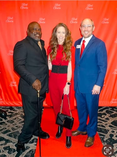 Customer photo review of Light Gold Floral Silk Ascot Pocket Square Cufflinks Set