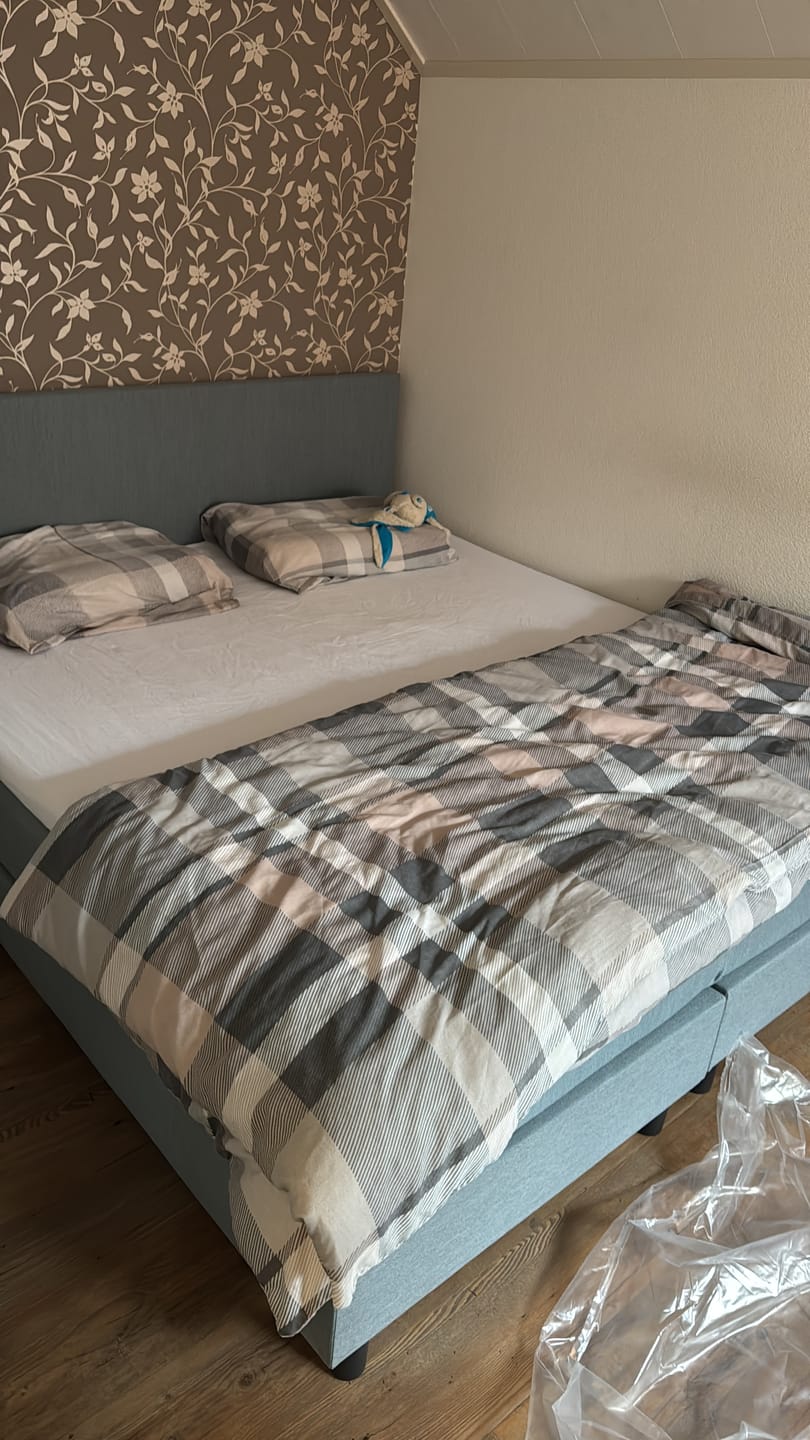 Customer photo review of Boxspring Miracle