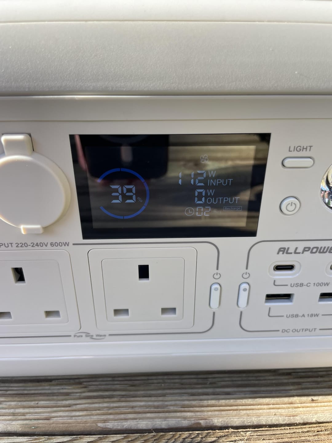 Customer photo review of ALLPOWERS Solar Generator Kit 600W with 200W Panel - R600 + SP033