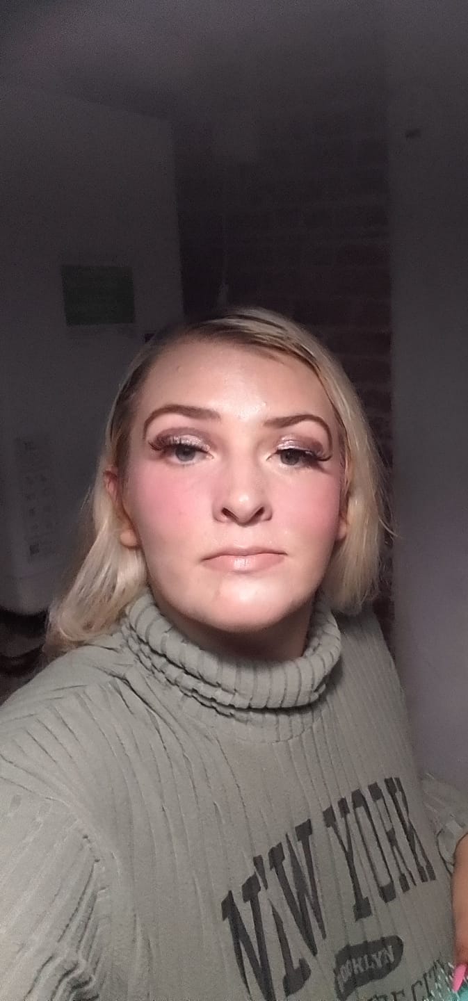 Customer photo review of P.Louise Tinted Eyebrow Gel