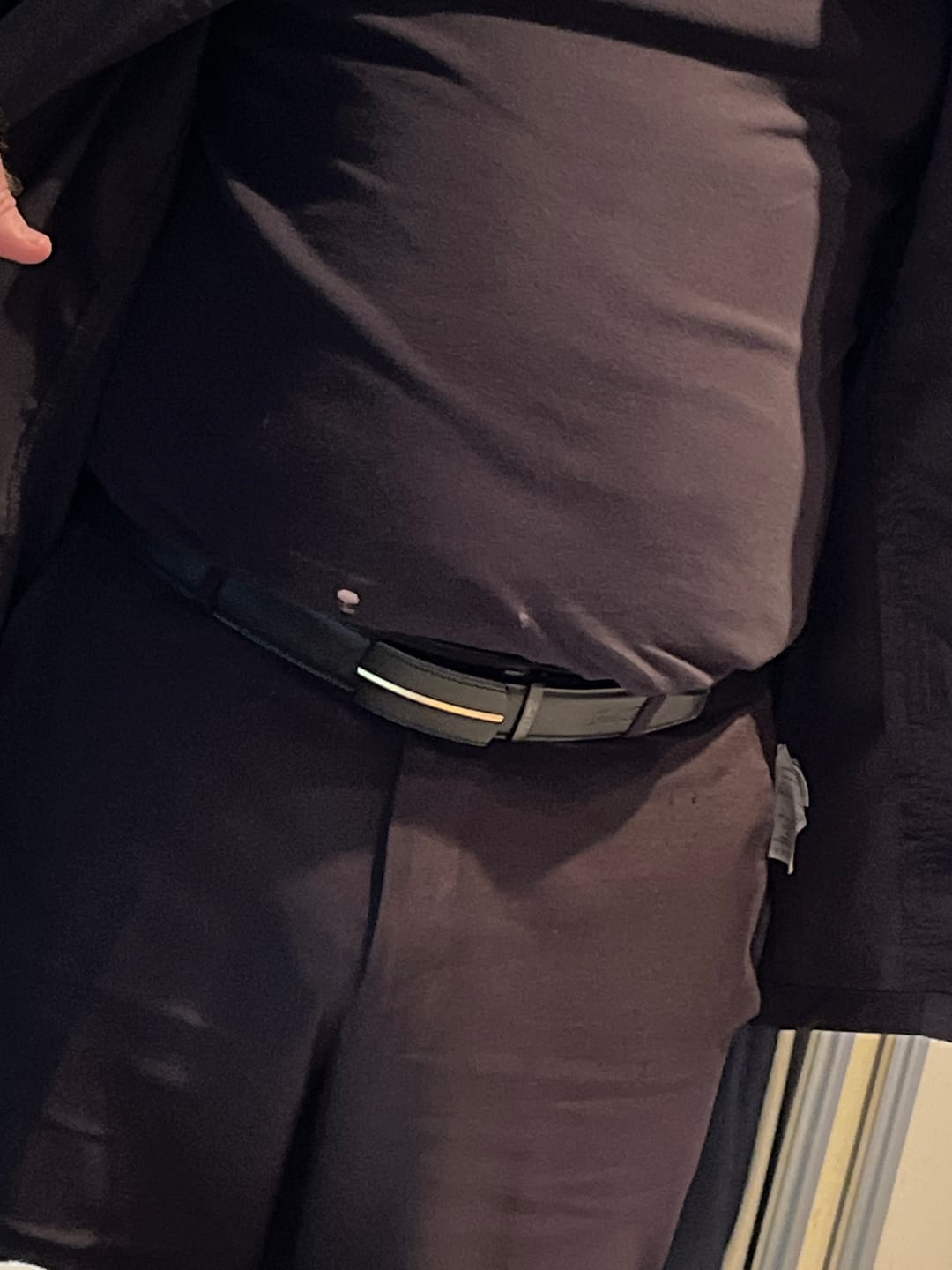 Customer photo review of Jack Belt® Men's Full Grain Leather Belt - Plain Black With M8 Buckle (PLBLM8)