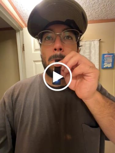 Customer video review of 1 Gram HHC Vape Pen | Watermelon Zkittles - Indica