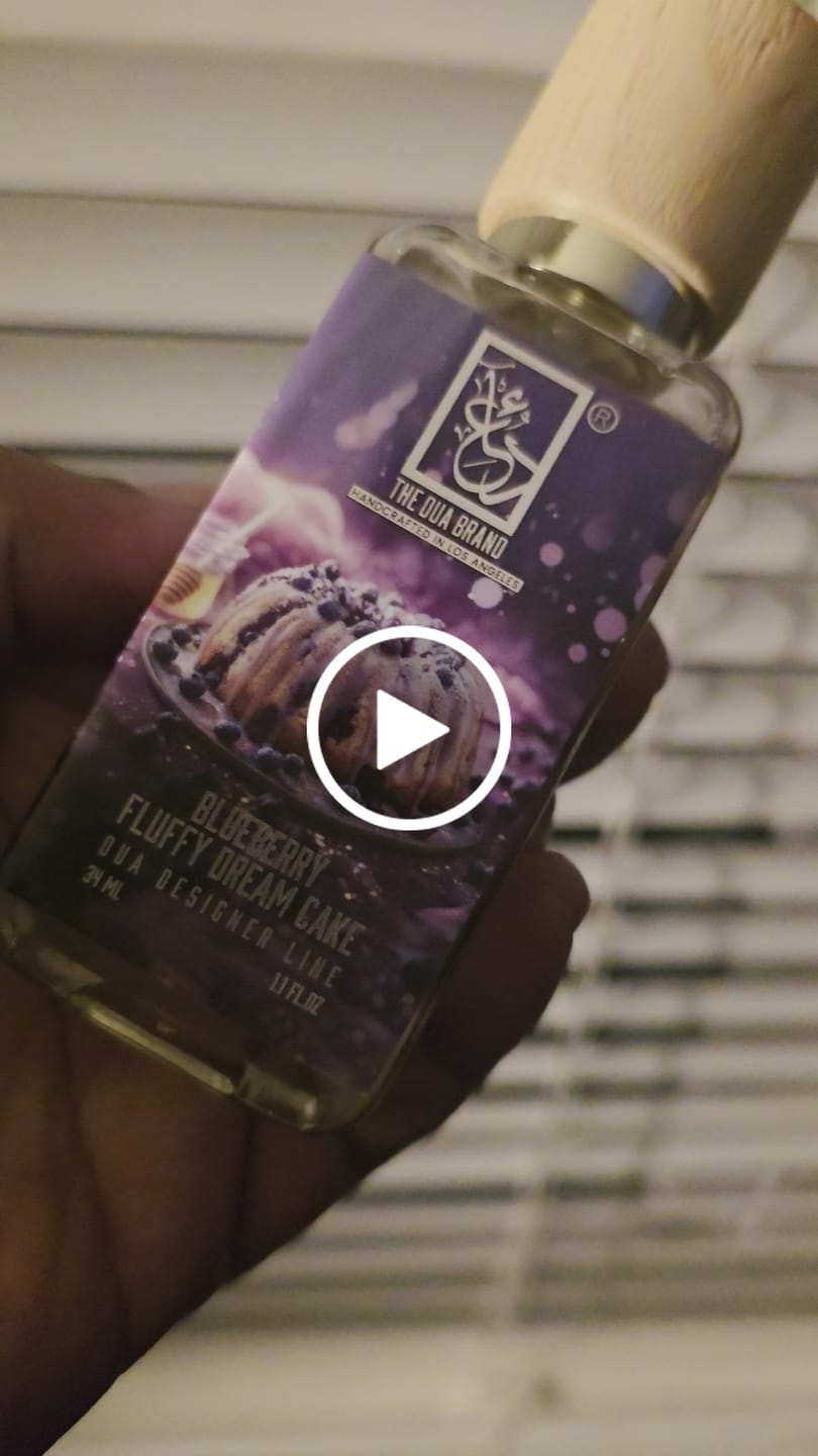Customer video review of Blueberry Fluffy Dream Cake
