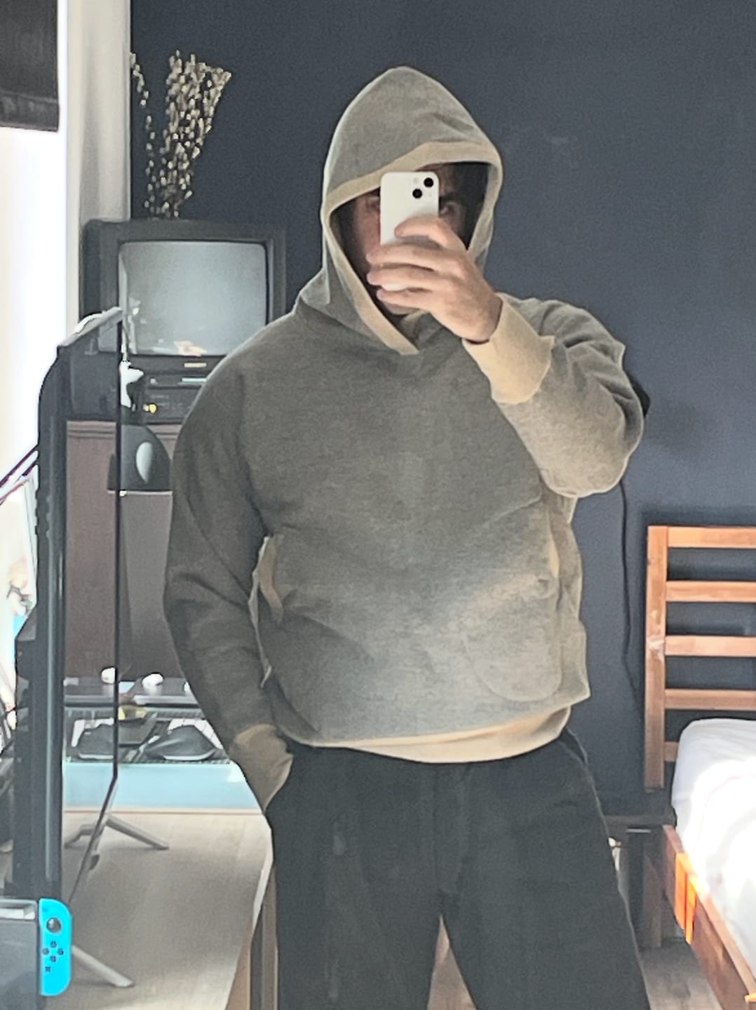 Customer photo review of Boxing Glove Pocket Lock Hood Hoodie