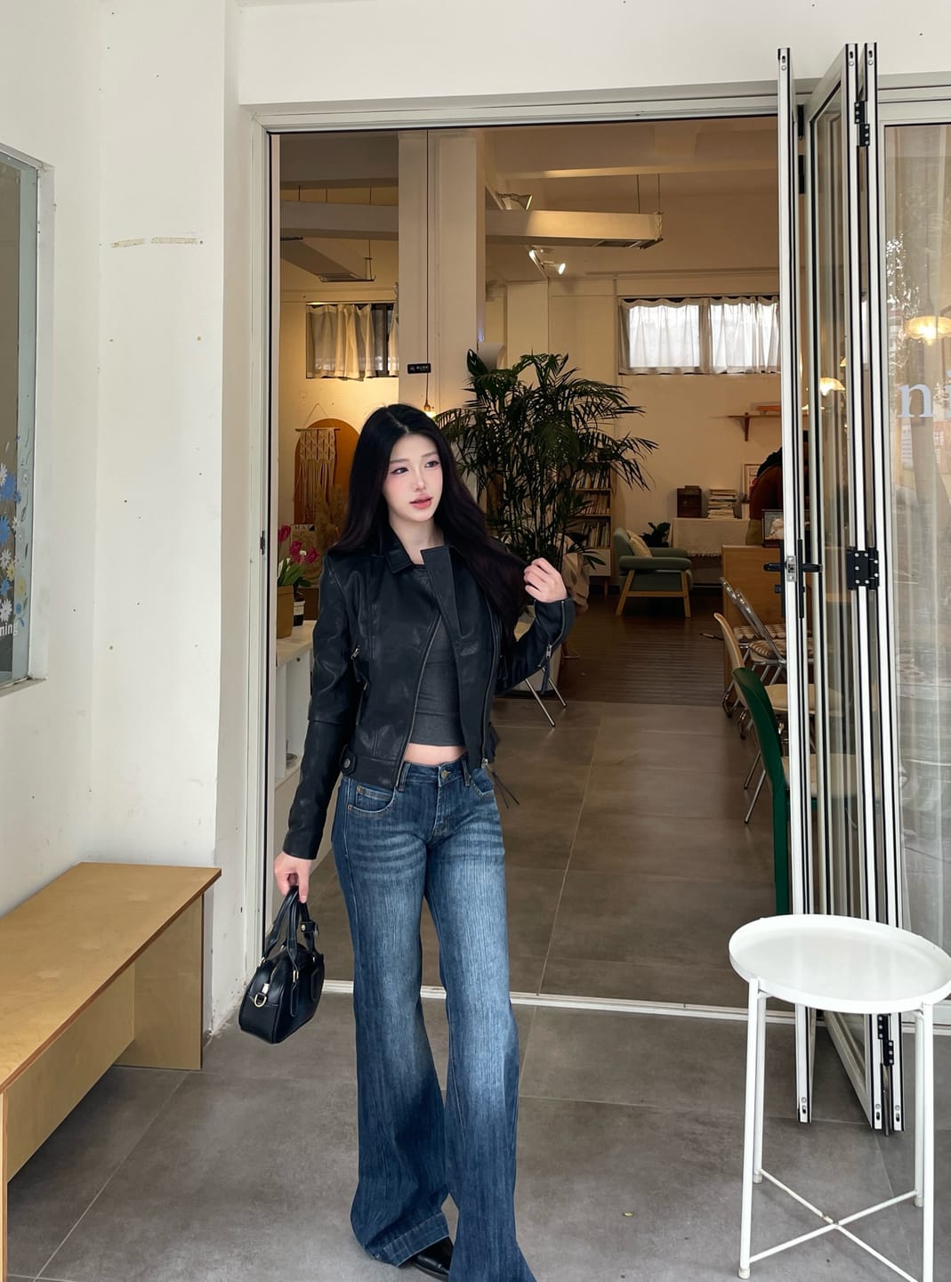 Customer photo review of IAMXIAA Flared Low Rise Denim Jeans