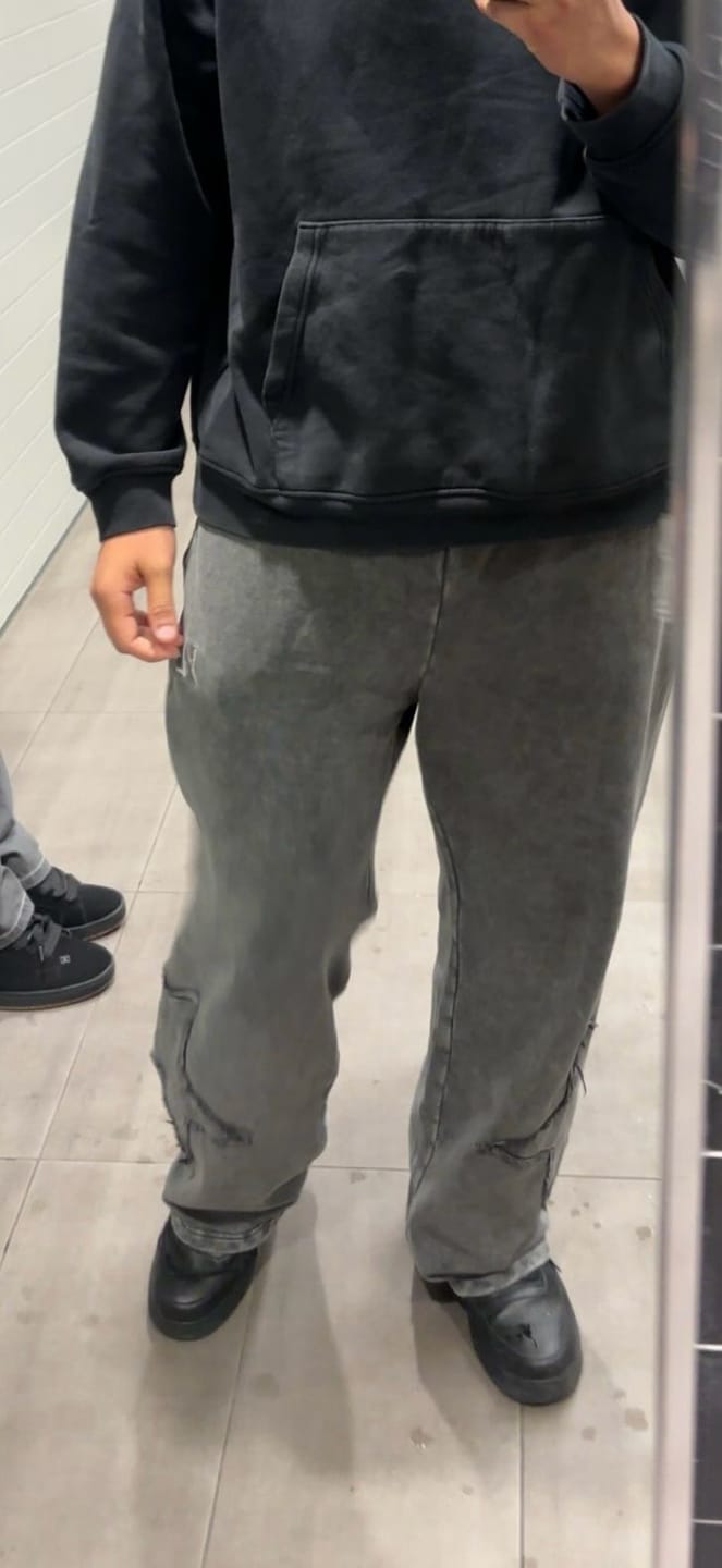 Customer photo review of 2058 - Superstar Sweats