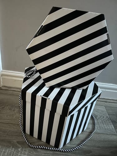 Customer photo review of Fascinator Box Stripe Design 27cm Wide HA027