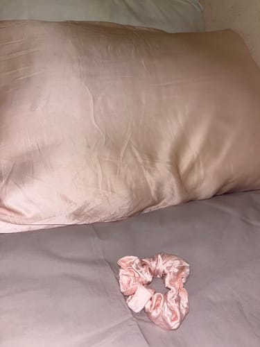 Customer photo review of Soie de mûrier 🌸 Oreiller + chouchou