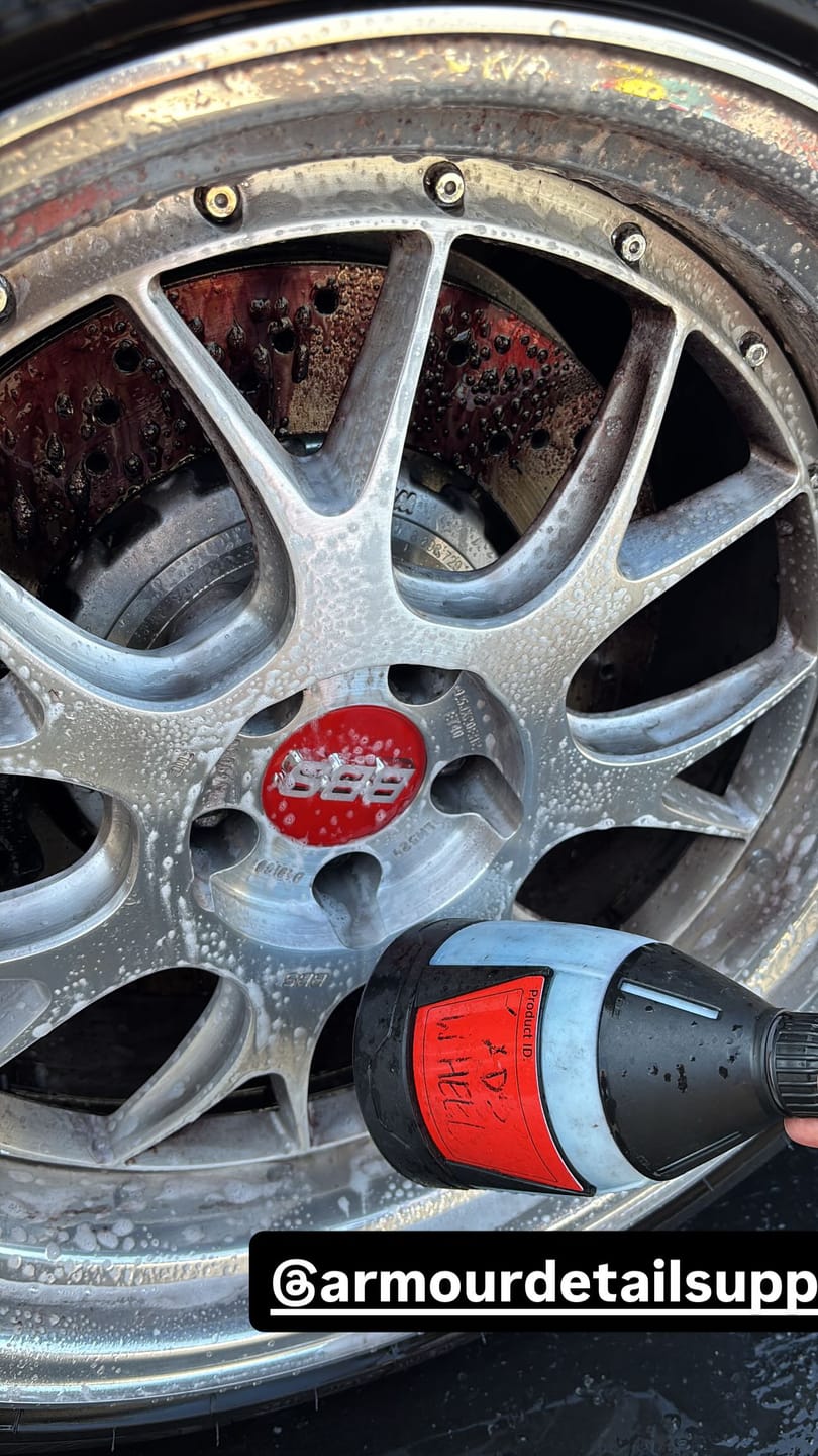 Customer photo review of Wheel Cleaner